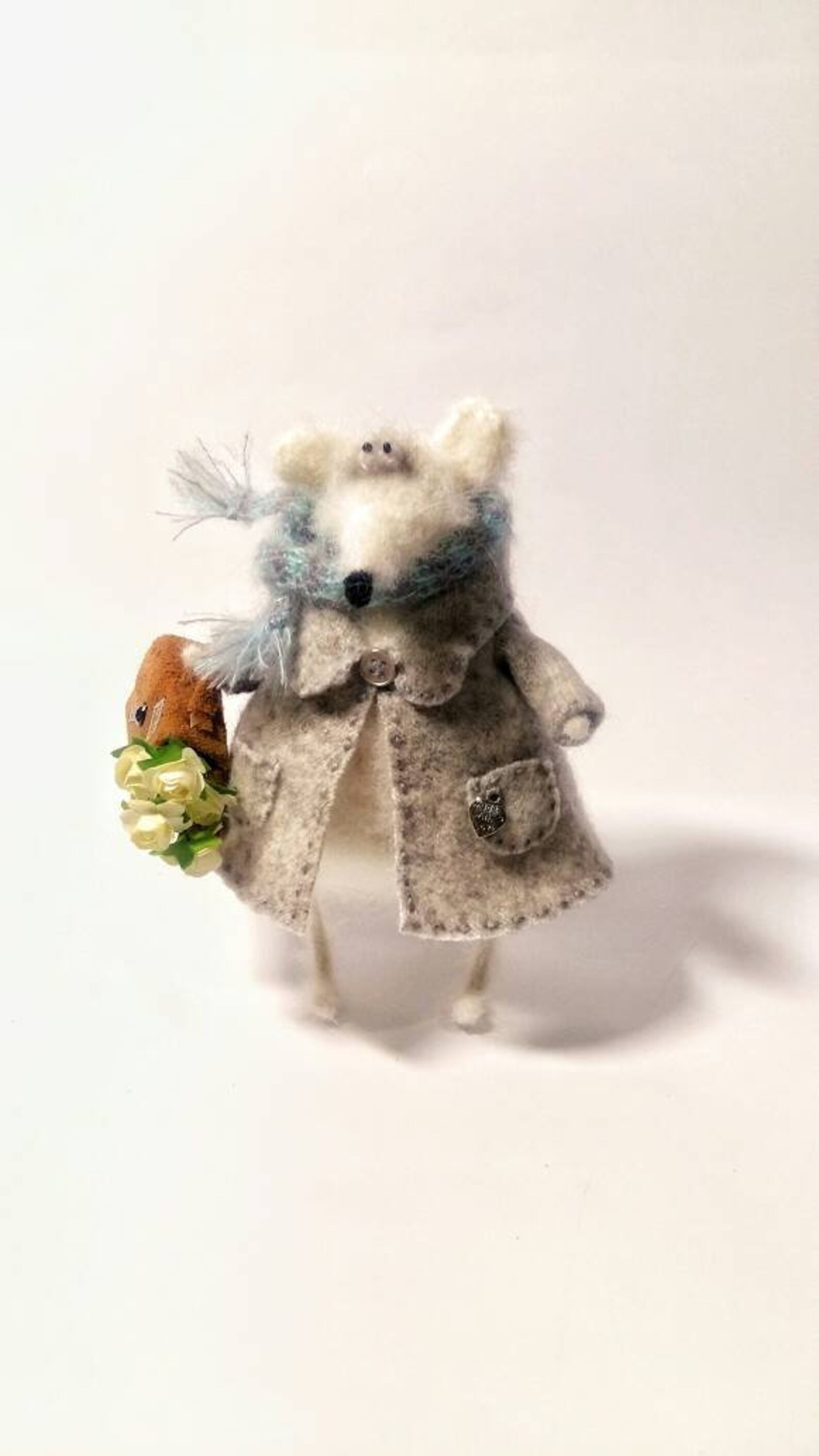 Knitted Mouse Romantic Gift Knit Posable Figurine - Etsy