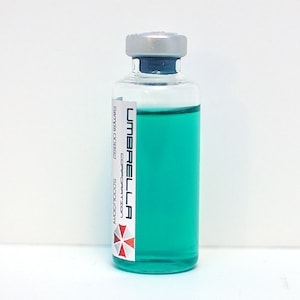 Resident Evil Umbrella Corporation t+G Virus (Reagent 92) Vial Prop