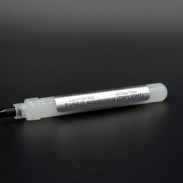 Resident Evil T-Virus Antiretrovirus DAYLIGHT Auto Injector