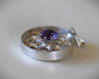 Kultaseppä Salovaara, Finland. Vintage Nordic Finnish Modernist Sterling silver Pendant Faceted gemstone Amethyst 1971
