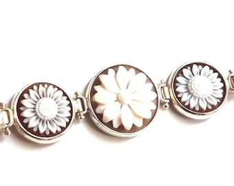 Shell cameo bracelet Flowers leather italian cameo jewelry donadio cameo shell bracelets camée camafeu Камео браслет カメオブレスレット gift for her
