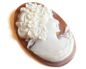 Sardonyx Shell Cameo: Italian Floral Woman Profile (2.5cm)