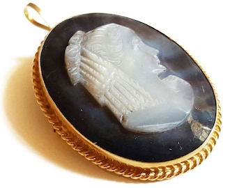Hand Carved Mother of Pearl Cameo Brooch Pendant: 925 Sterling Silver Gold Plated