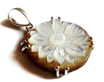 Sterling Silver Mother of Pearl Flower Cameo Pendant - Italian Jewelry