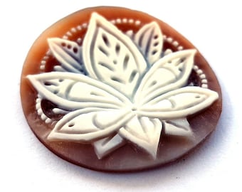 Sardonyx Shell Cameo: Hand Carved Mandala Flower, Italian Jewelry (20mm)