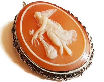 Vintage Cameo Brooch Pendant: Hand-Carved Carnelian Shell, Sterling Silver