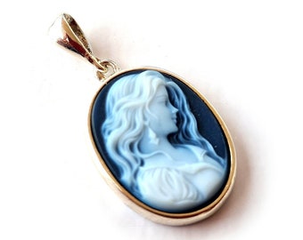 Blue cameo pendant woman long hair set in 925 sterling silver | italian cameo jewelry donadio stone cameos pendentif camée colgante camafeo