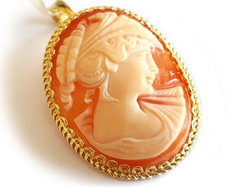 Carnelian shell cameo brooch & pendant Ceres profile italian cameos jewelry donadio cameo shell broche camée camafeo カメオブローチ камея брошь