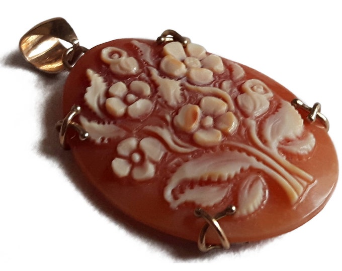 Gold cameo pendant 9kt handmade floral shell cameo, gift for her, neoclassic style, christmas gifts, girlfriend gift, italian jewels,