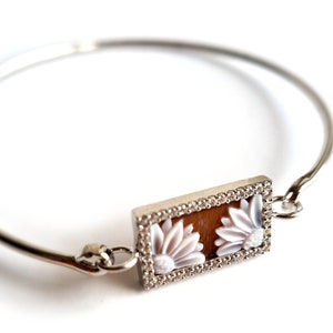 Shell cameo bracelet flowers italian cameo jewelry donadio cameos shell bracelet camée pulsera camafeu Камео браслет カメオブレスレット