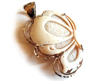 Butterfly Shell Cameo Pendant: Sardonyx & Sterling Silver