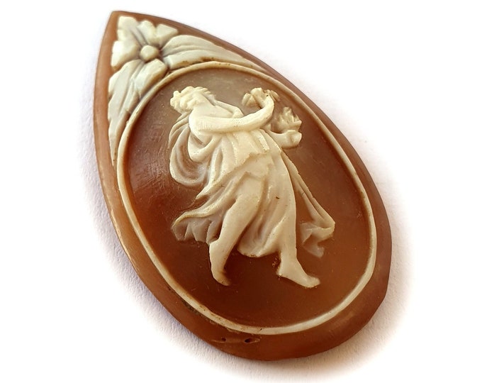 Loose shell cameo Raphael hours ore di Raffaello italian cameo jewelry donadio cameo shell camée lâche ルーズカメオ свободная камея camafeo flojo