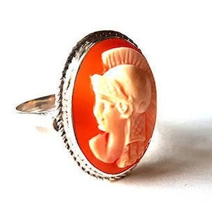 Cammeo in conchiglia anello Minerva Athena cammeo italiano gioielli donadio cameos conchiglia bague camée .
