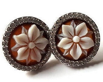 Lotus flowers cameo earrings zircons, italian cameo shell jewellery, earrings shell cameo, カメオ ジュエリ シェルカメオイヤリング, donadio italian cameos