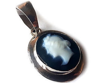 Dark blue cameo pendant italian cameo jewelry donadio stone cameos pendentif camée colgante camafeo カメオペンダント Камея подвеска