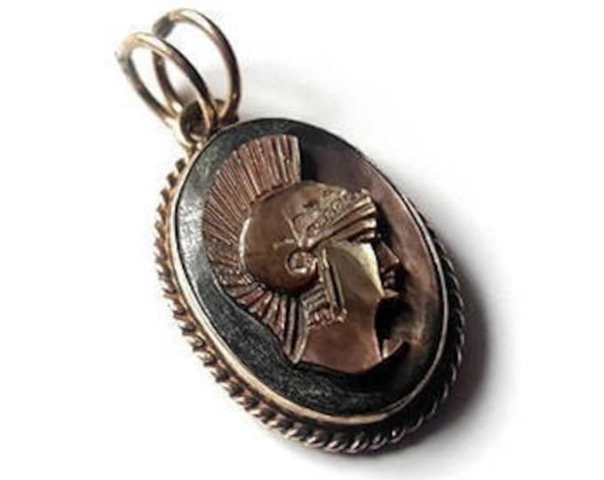 Vintage motherofpearl cameo pendant Athena italian cameo jewelry donadio cameos pendentif camée colgante camafeo カメオペンダント Камея подвеска