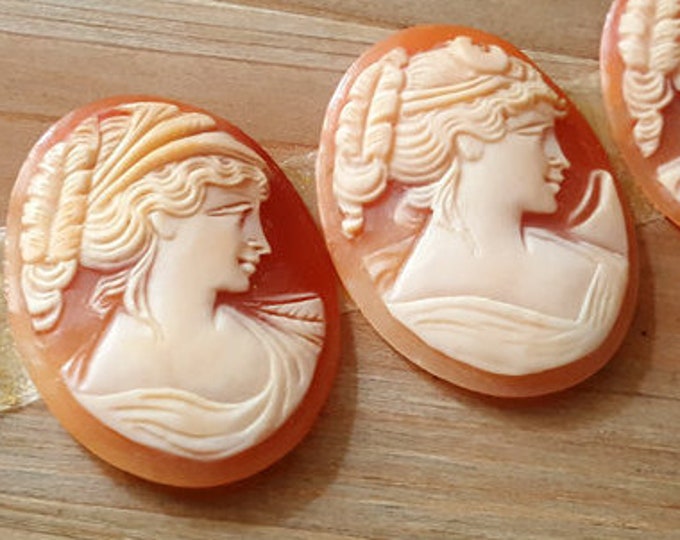 Loose shell cameo Ceres goddess italian cameo jewelry donadio cameo shell camée lâche ルーズカメオ свободная камея camafeo flojo