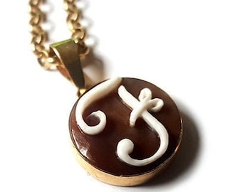 Gold cameo pendant name letter italian cameo jewelry donadio cameo shell pendentif camée colgante de camafeo カメオペンダント Камея подвеска