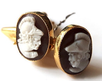 Gold cameo cufflinks gladiator italian cameo jewelry donadio cameos shell boutons manchette camées カメオカフスボタン запонки камея cameo gemelos