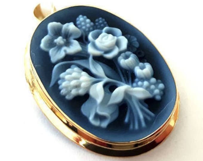 Oro Blu cammeo spilla e ciondolo bouquet di fiori cammei italiani gioielli donadio pietra cammei broche camée camafeo カメオブローチ камея брошь