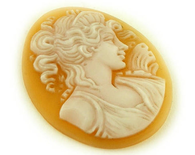 Antique shell cameo Aphrodite italian cameo jewelry donadio cameo shell sardonyx shell camée lâche ルーズカメオ свободная камея camafeo flojo