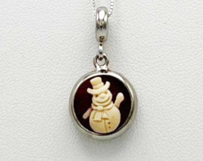 Carnelian Snowman cameo pendant set in 925 sterling silver. Christmas gift