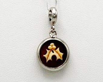 Carnelian Christmas cameo pendant set in 925 sterling silver. Christmas gift