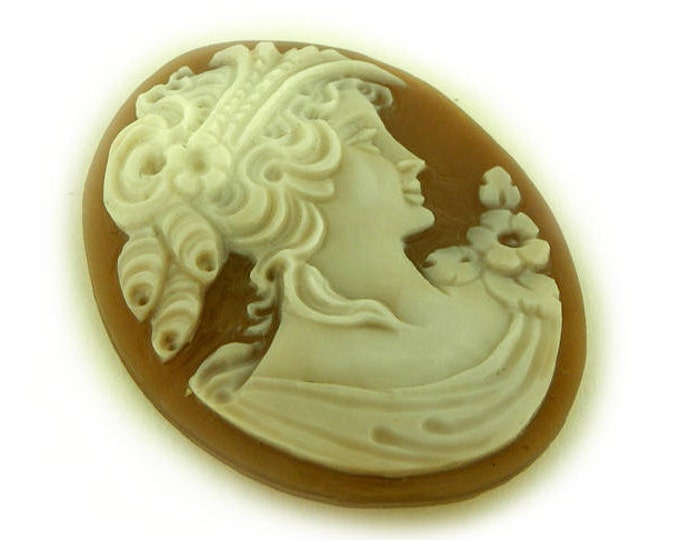 Sardonyx shell cameo Ceres profile italian cameo jewelry donadio cameo shell sardonyx shell camée lâche ルーズカメオ свободная камея camafeo flojo