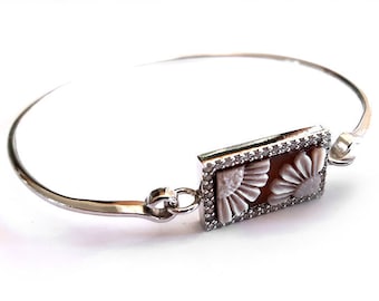 Shell cameo rigid bracelet half flowers italian cameo jewelry donadio cameos shell bracelet camée pulsera camafeu Камео браслет カメオブレスレット