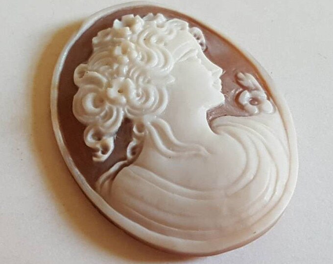 Shell cameo Flora profile italian cameo jewelry donadio cameo shell sardonyx cameo camée lâche ルーズカメオ свободная камея camafeo flojo gift