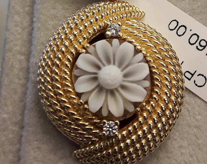 Shell cameo pendant flower twisted set italian cameo jewelry donadio cameo shell pendentif camée colgante camafeo カメオペンダント Камея подвеска