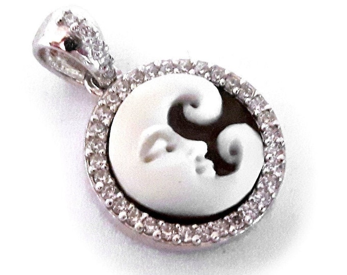 Shell cammeo pendant moon italian cammeo jewelry donadio cameo shell pendentif camée colgante de camafeo カメオペンダント Камея подвеска