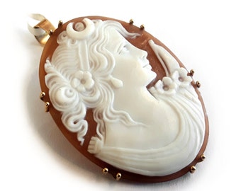 Gold cameo brooch pendant Diana italian cameo jewelry donadio cameo shell Камуфляжная брошь カメオブローチ colgante camafeo broche camée pendentif