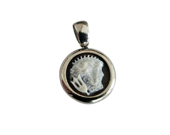 Ciondolo cammeo gladiatore romano guerriero cammeo conchiglia sardonica collana cammeo italiano regalo per lei gioielleria per donna pasqua