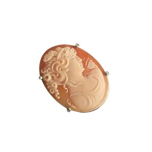 Carnelian Shell Cameo Brooch Pendant: Sterling Silver Venere Goddess.