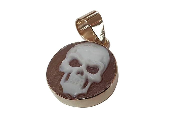 Skull Cameo Pendant: Hand-Carved Sardonyx Shell, 9kt Gold