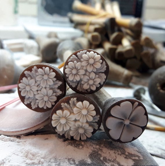 Shell Cameos Flowers Italian Cameo Jewelry Donadio Cameo