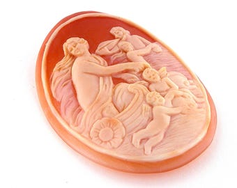 Cammeo di Venere intagliato a mano: conchiglia di corniola italiana, scena mitologica (50 mm)