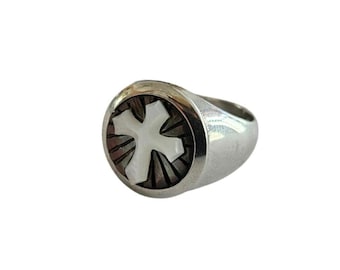 Sterling Silver Cross Cameo Ring: Hand Carved Shell, Italian Jewelry