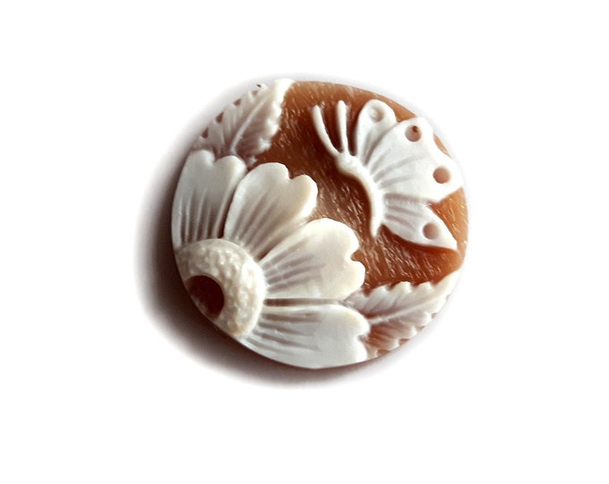 Shell cameo butterfly on flower italian cameo jewelry donadio cameo shell sardonyx cameo camée lâche ルーズカメオ свободная камея camafeo flojo