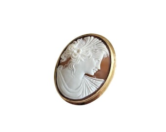 Gold Ceres Cameo Brooch Pendant: Sardonyx Shell, Italian Jewelry