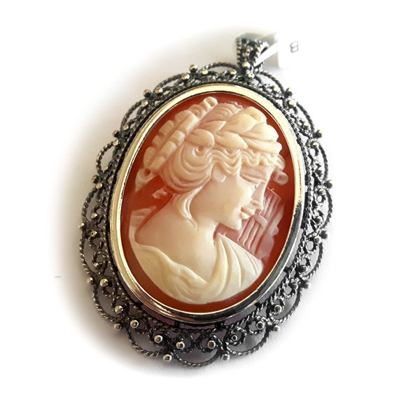 Shell cameo brooch & pendant Sappho profile italian cameo 