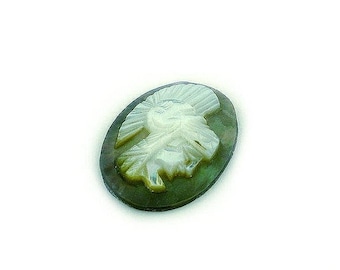 Mother of Pearl Cameo: Minerva Goddess, Italian Jewelry (16mm)