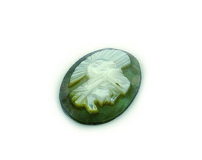 Mother of Pearl Cameo: Minerva Goddess, Italian Jewelry (16mm)