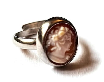Hand Carved Sardonyx Shell Cameo Ring: Sterling Silver Woman Profile