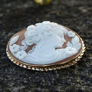 Broche Ancienne Pendentif Camée (cameo) - Bijou Vintage, Occasion - Peut Se Porter En Broche Ou En Pendentif