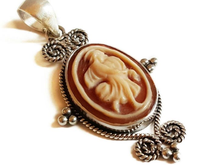 Ciondolo pendente cammeo neoclassico conchiglia corniola cammeo italiano collana cammeo regalo per lei regalo di pasqua gioielli per lei