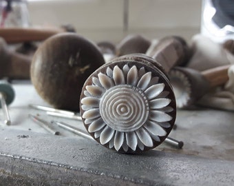 Sunflower Shell Cameo: Hand Carved Sardonyx Italian Jewelry (20mm)