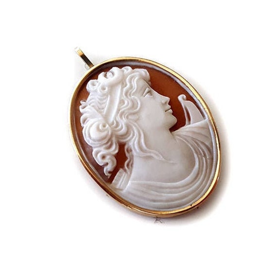 Antique Diana Cameo Brooch & Pendant Gold Shell Cameo Donadio 