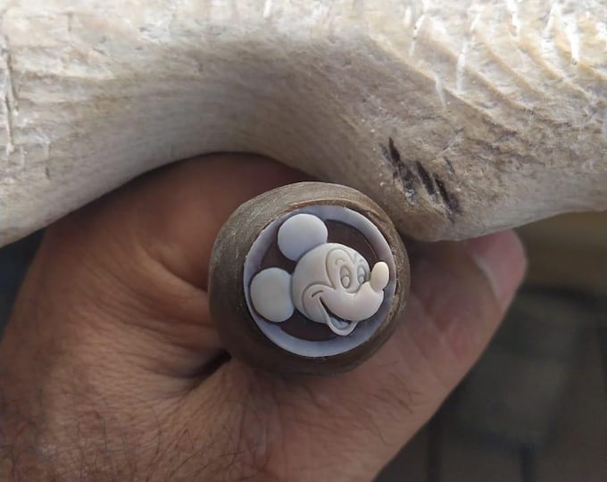 Hand Carved Mickey Mouse Shell Cameo: Sardonyx Donadio Italian Jewelry (20mm)
